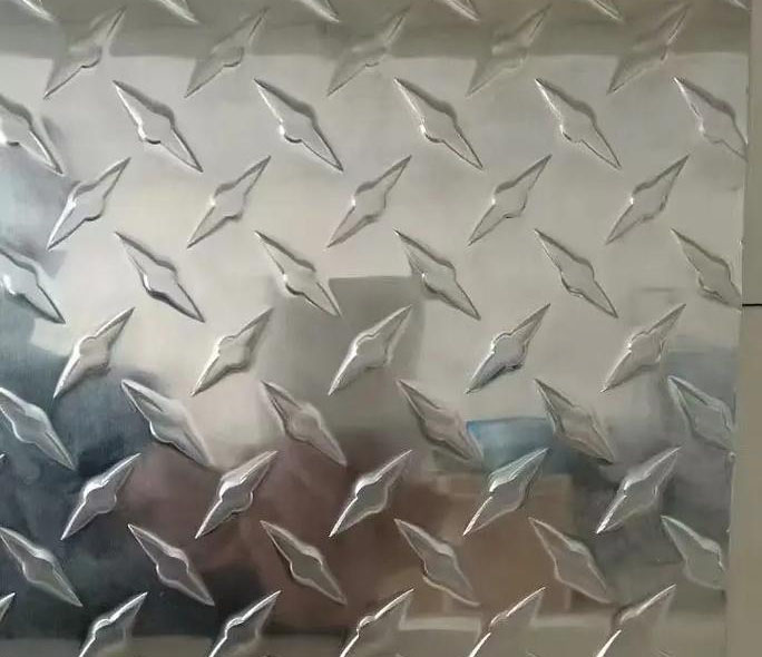 䬱���������
